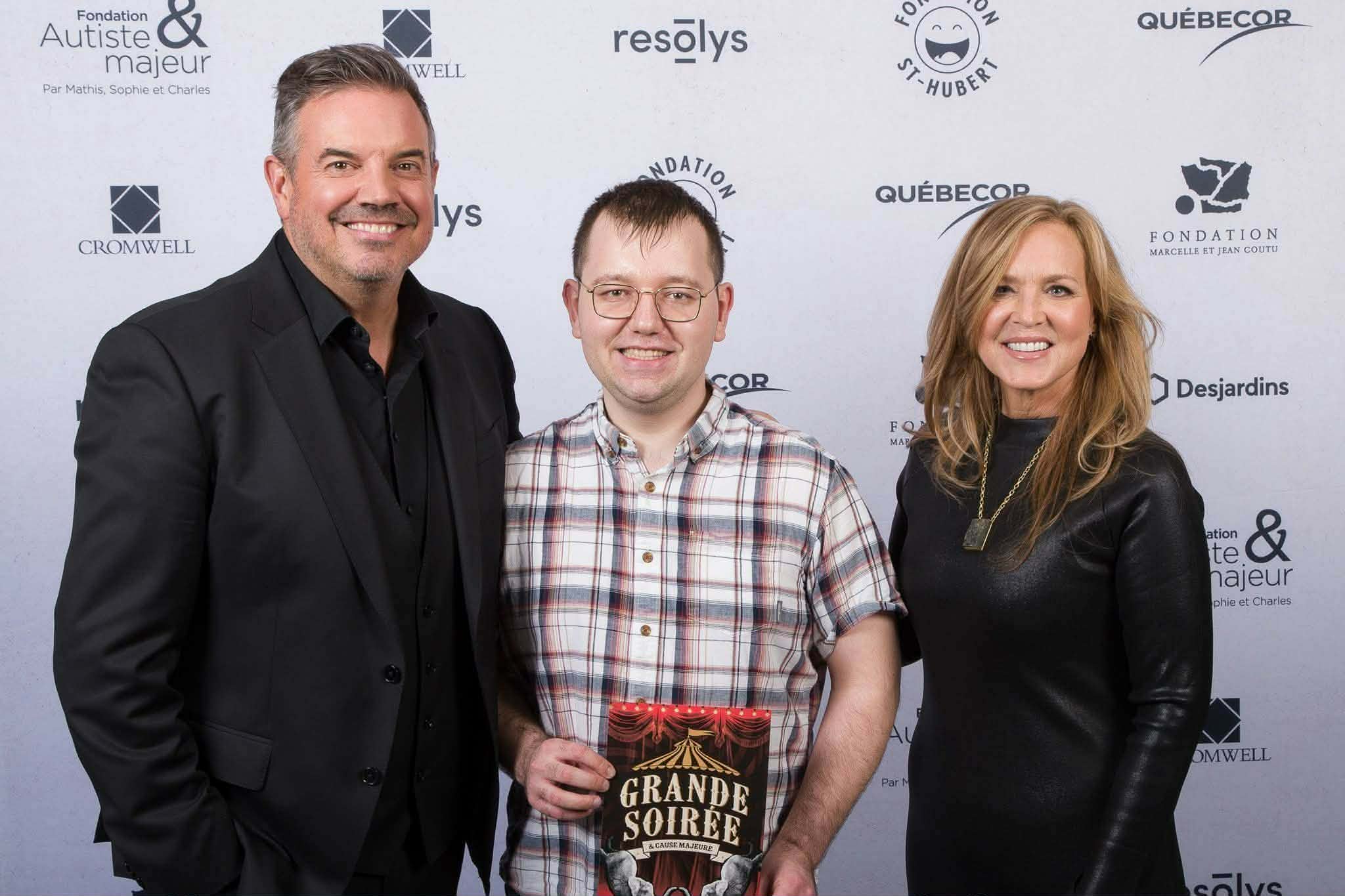 Equipe de Les Critiques Atypiques lors des International Format Awards